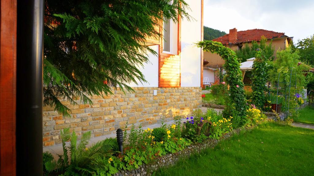 Guest House Simona Sapareva Banya Exterior foto