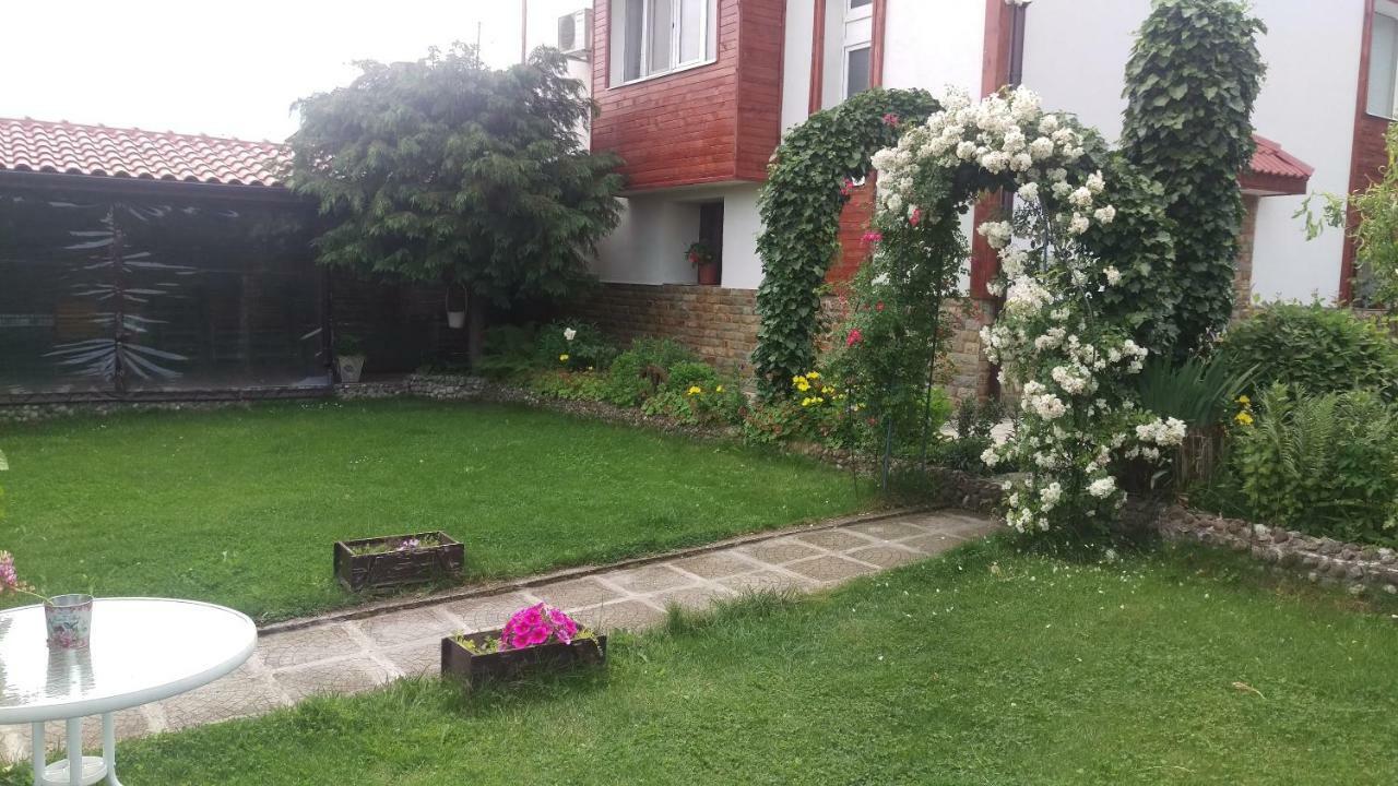 Guest House Simona Sapareva Banya Exterior foto